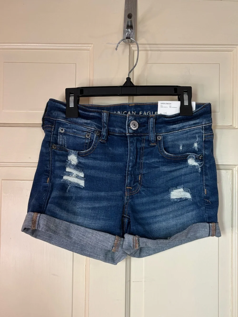 American Eagle Midi Cuffed Dark Blue Shorts Stretch Low Rise Women’s Size 0 NWT